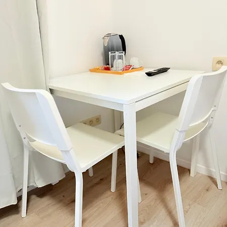 Mervaroom * שרלרואה