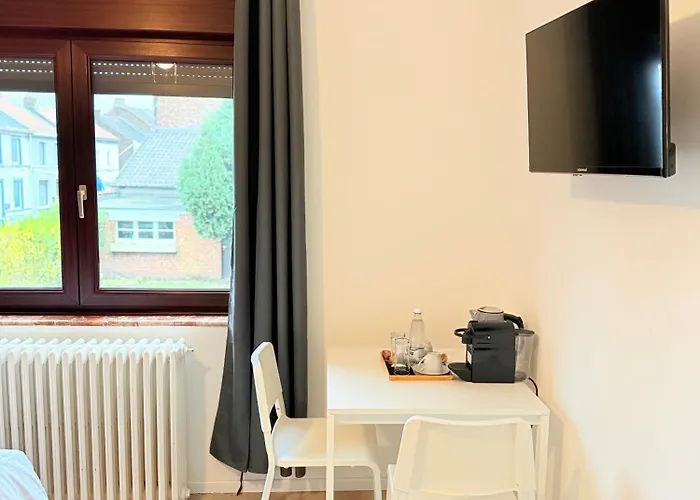 Mervaroom 公寓式酒店 *